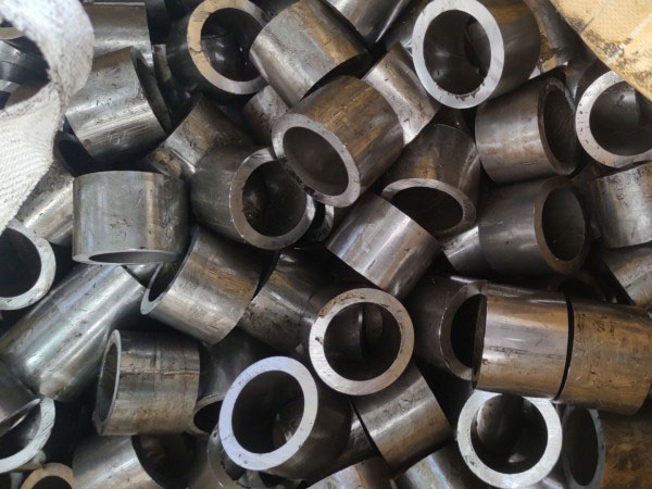 蓬莱无缝钢管切割